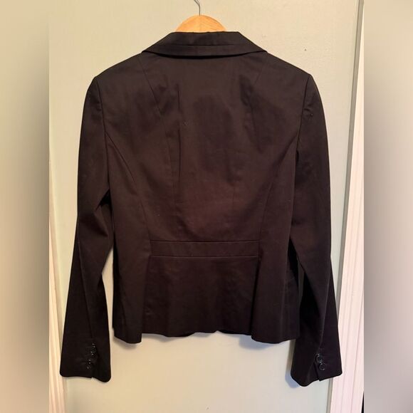 The Limited Black Tailored Blazer with Notched Lapels Sz 12 - Picture 4 of 8